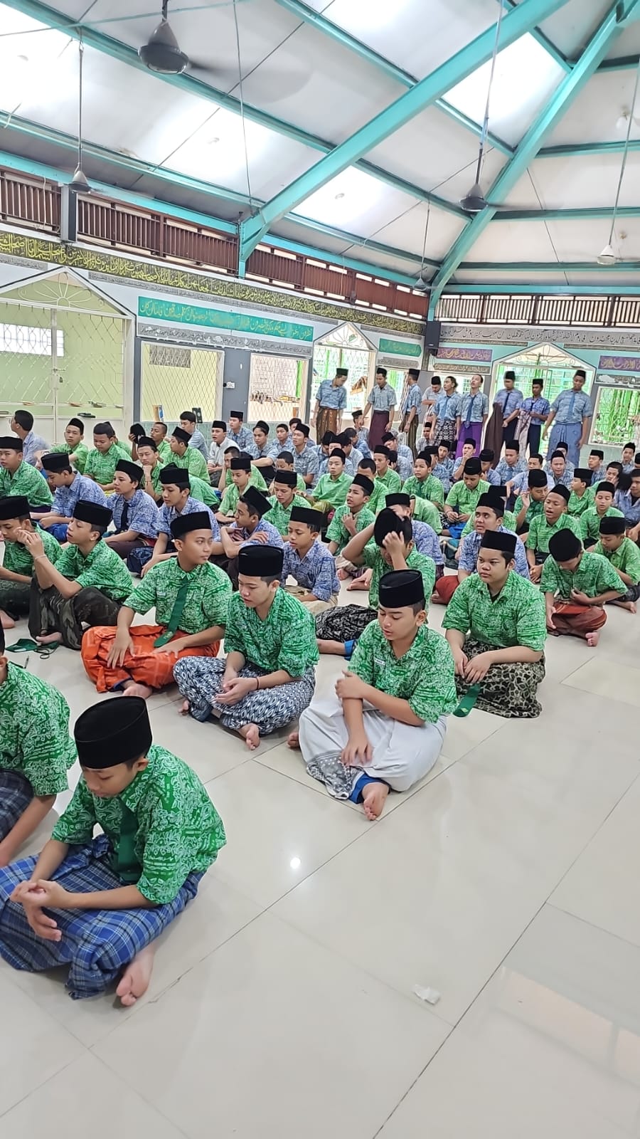 Read more about the article Sedang Mencari Pondok Pesantren di Jakarta Barat? Kenali Program Pendidikan Al Washilah Jakarta