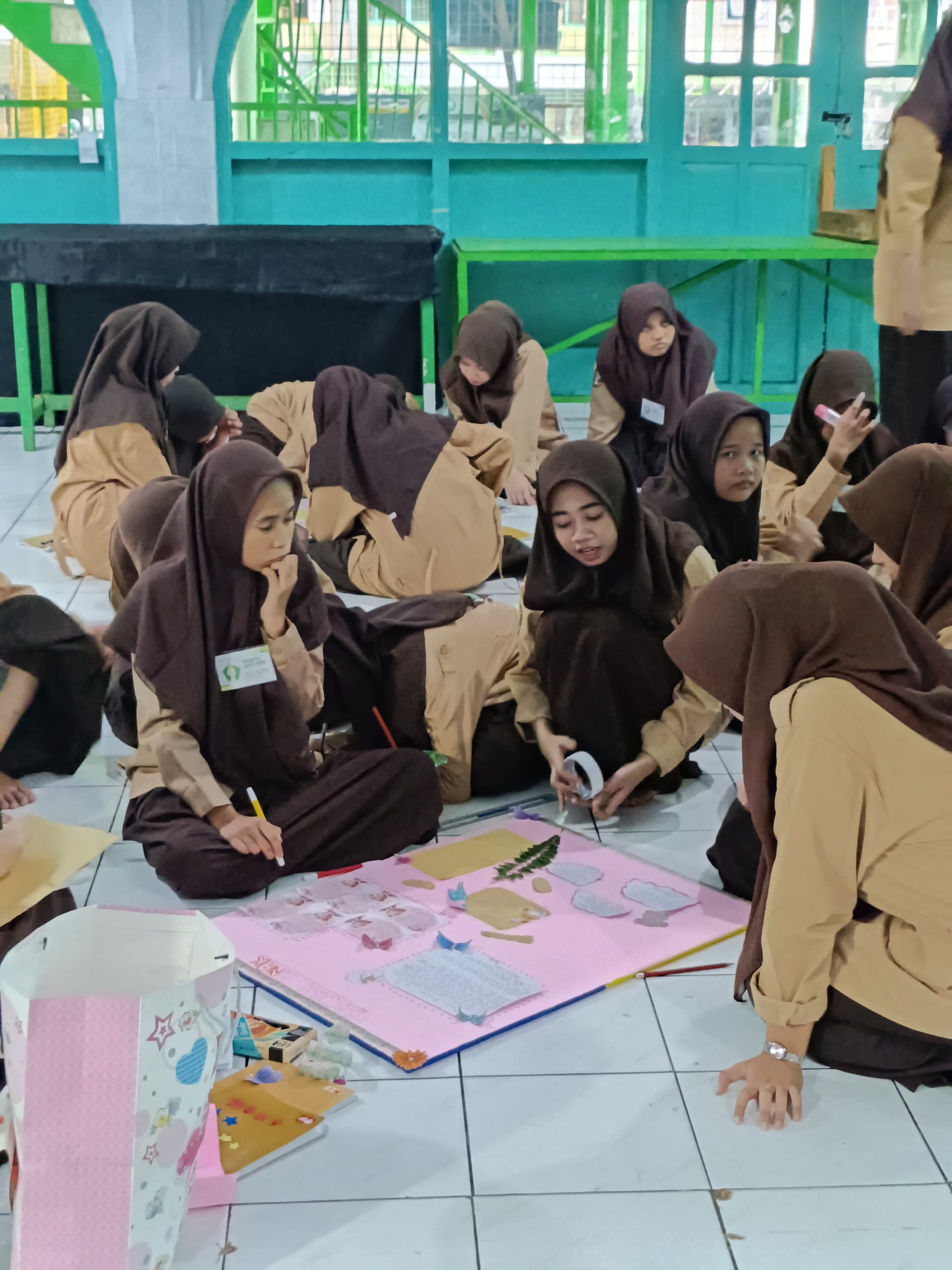 Read more about the article Peran Orang Tua dalam Mendukung Pendidikan Santri di Pesantren