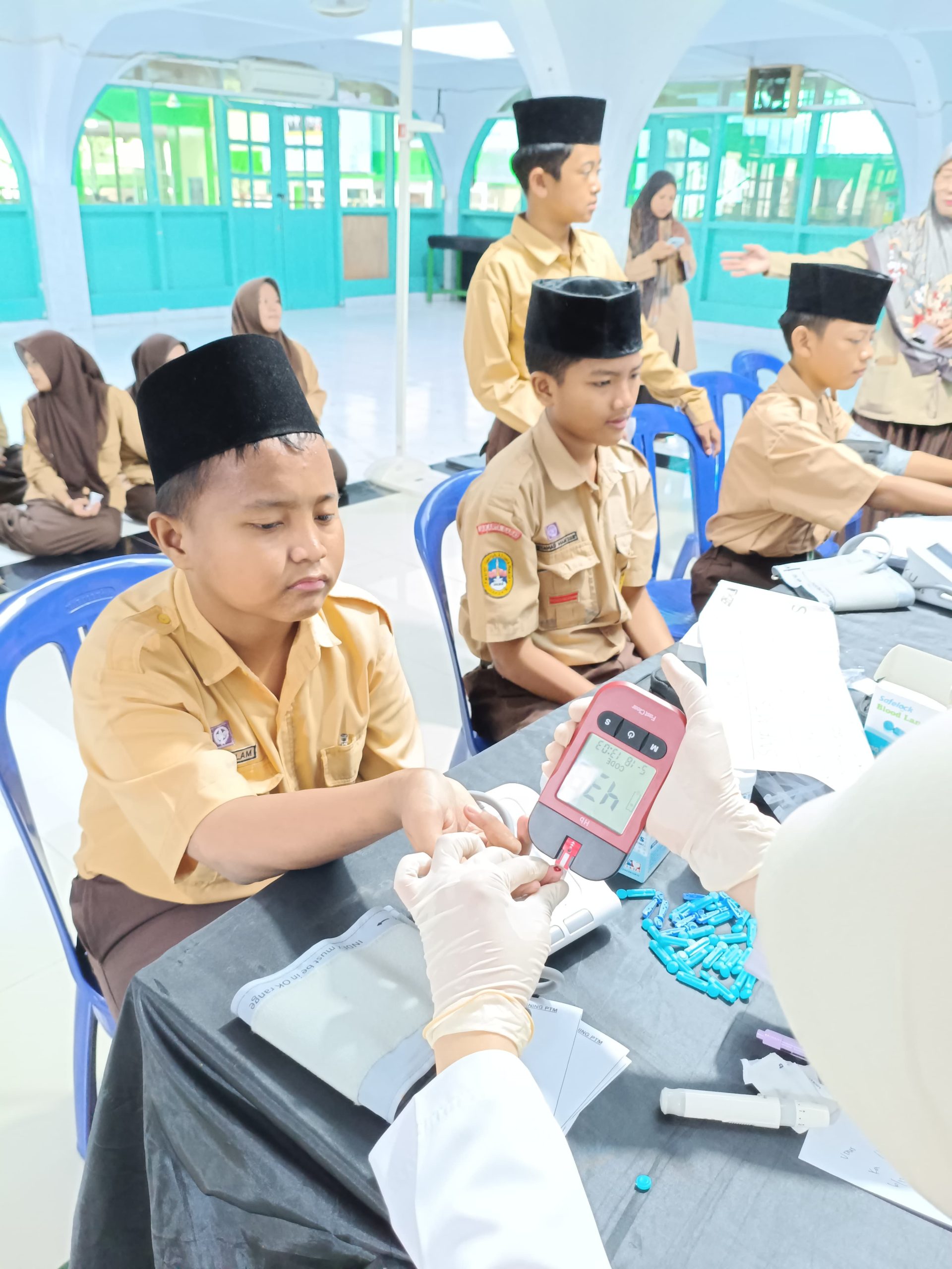 Skrining Kesehatan Santri Al Washilah Jakarta, Wujud Komitmen Mewujudkan Generasi Sehat