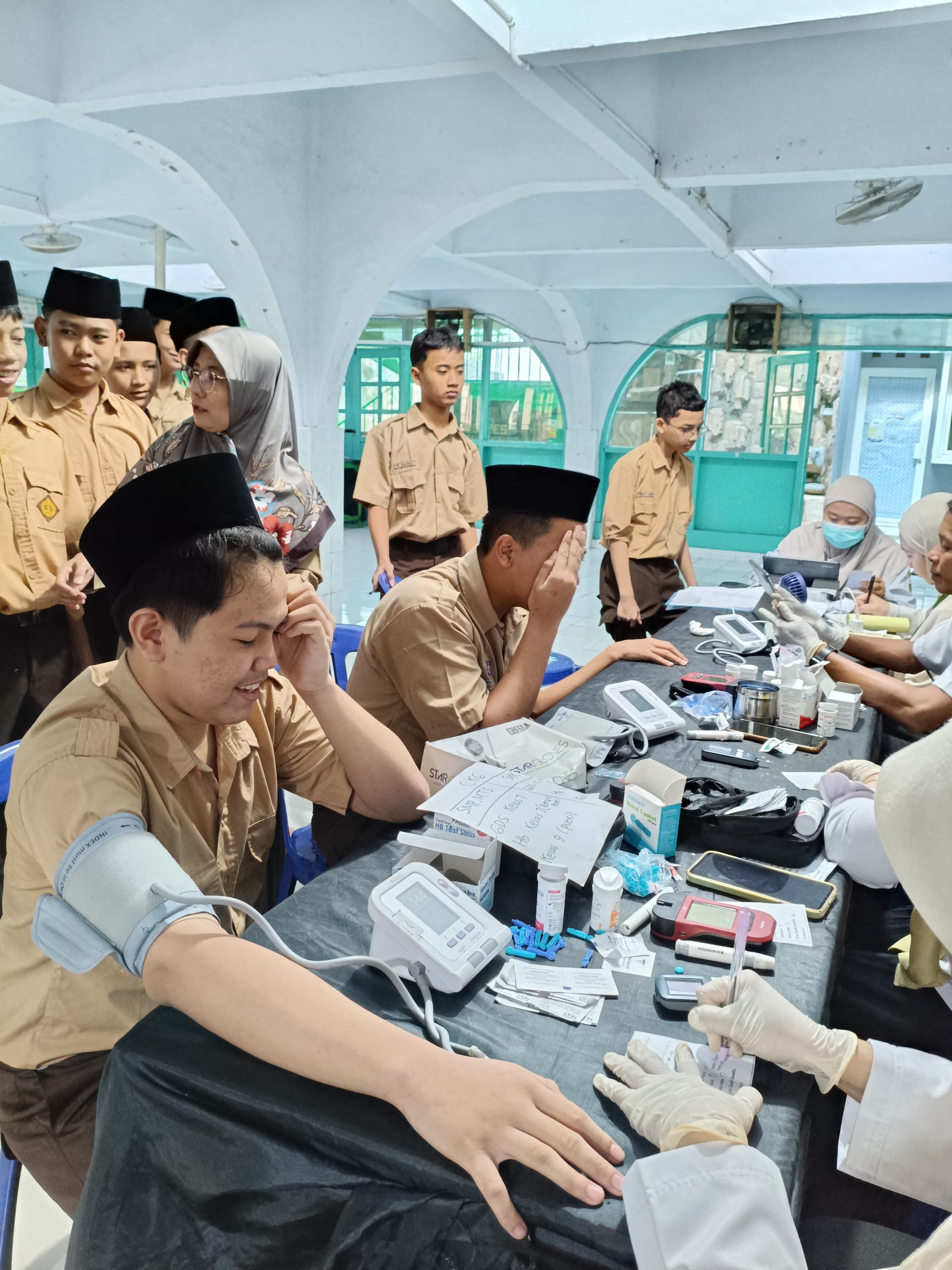 Read more about the article Skrining Kesehatan Santri Al Washilah Jakarta, Wujud Komitmen Mewujudkan Generasi Sehat