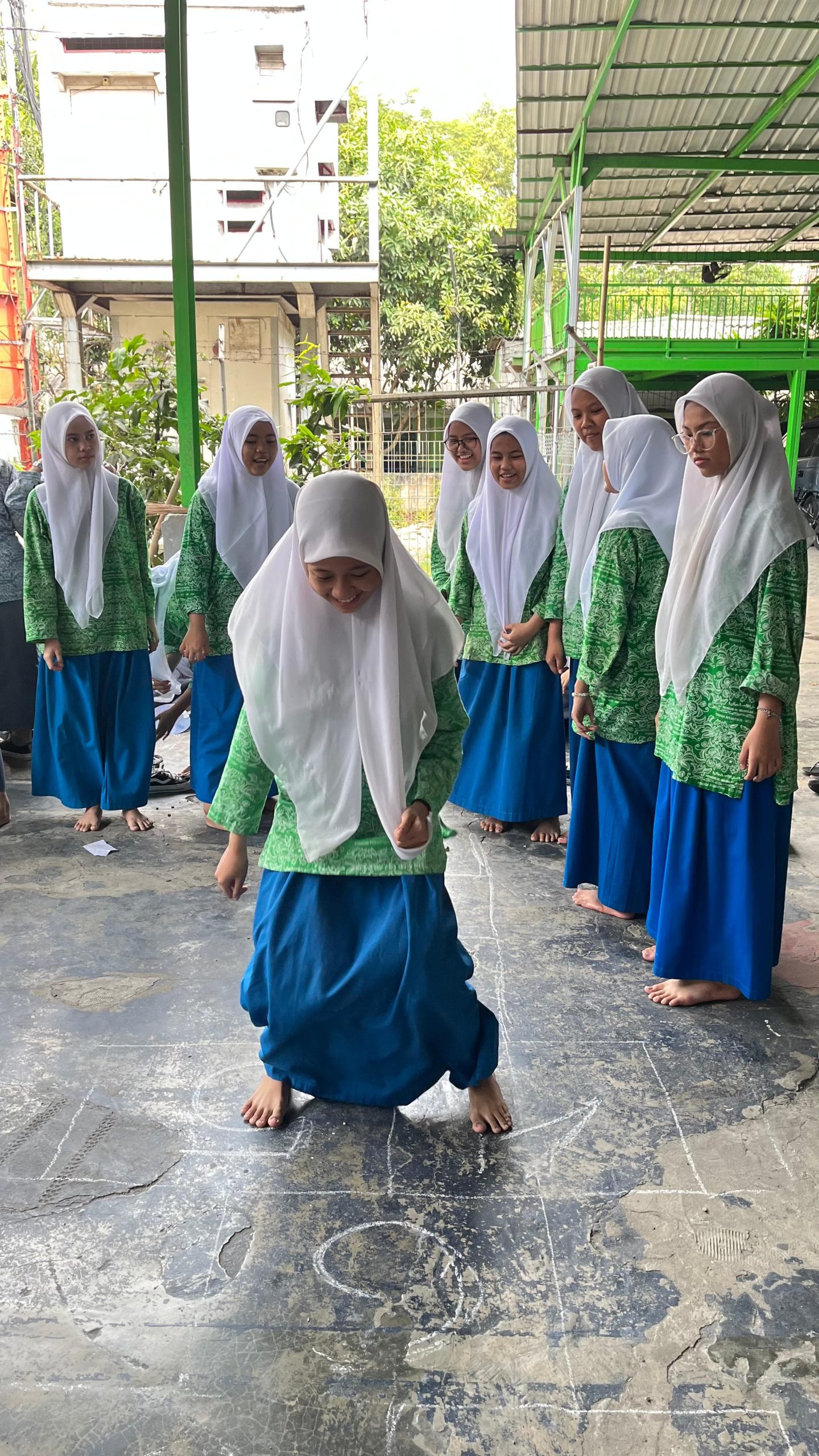 Santri ponpes Al Washilah