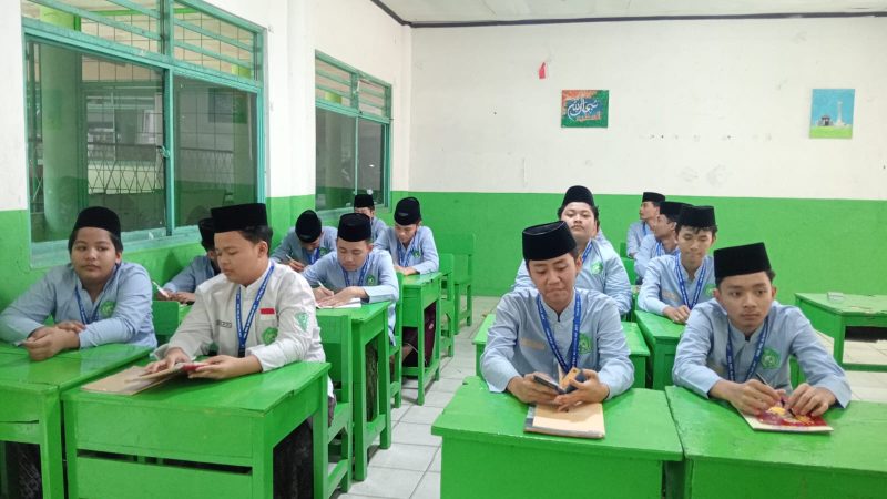 Madrasah Diniyah Al Washilah Perkuat Pemahaman Kitab Kuning dan Dasar Ilmu Keislaman