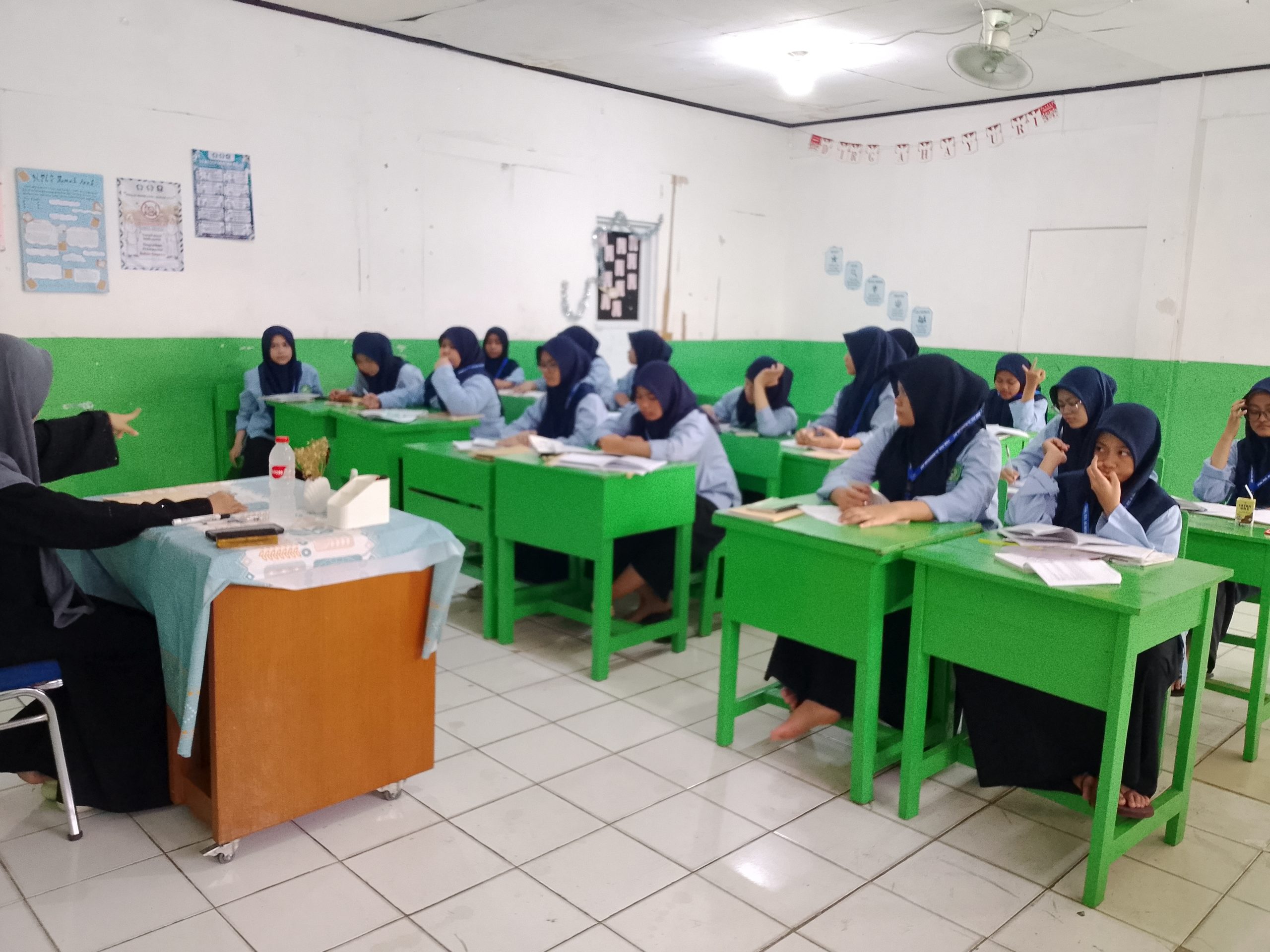 Read more about the article Al Washilah Jakarta perkuat pemahaman agama santri melalui pembelajaran diniyah