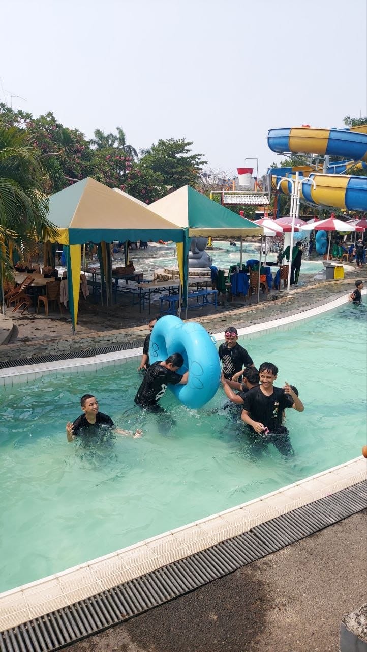 Santri Ponpes Modern Al Washilah Jakarta